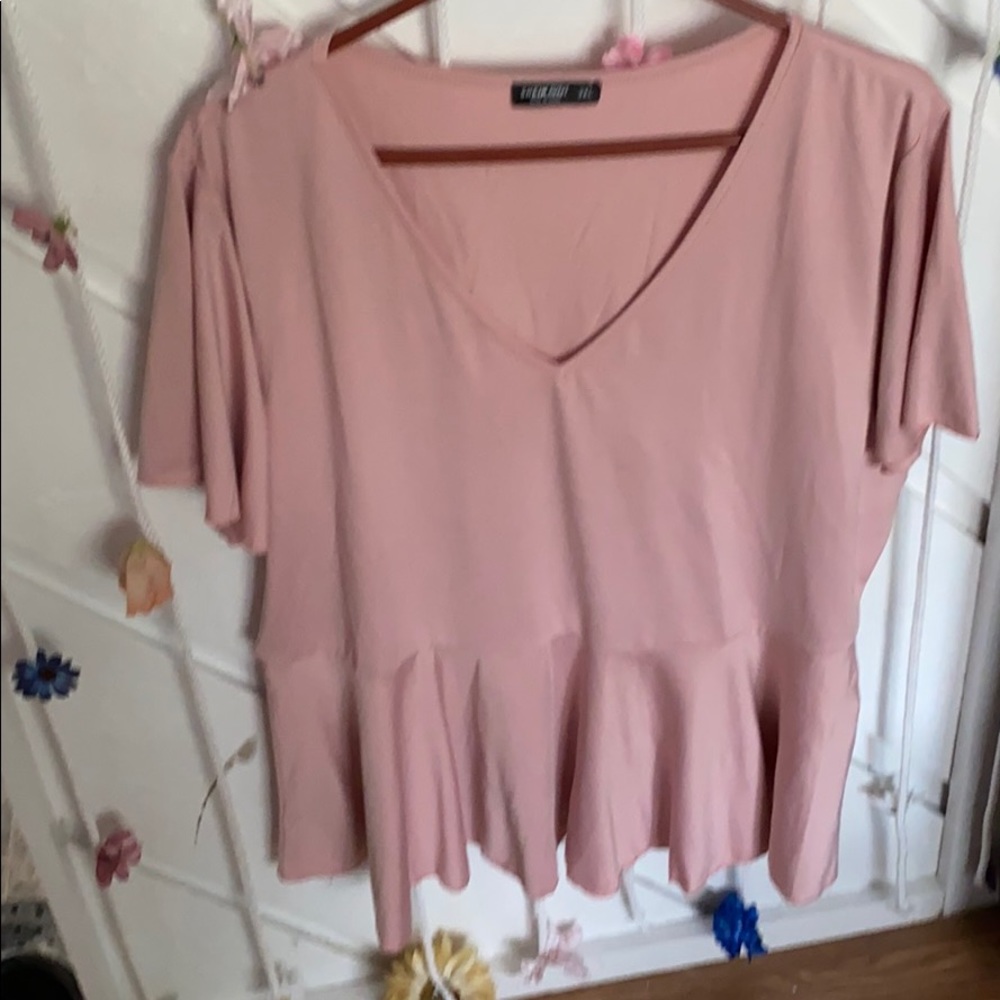 Pink blouse - Picture 2 of 2